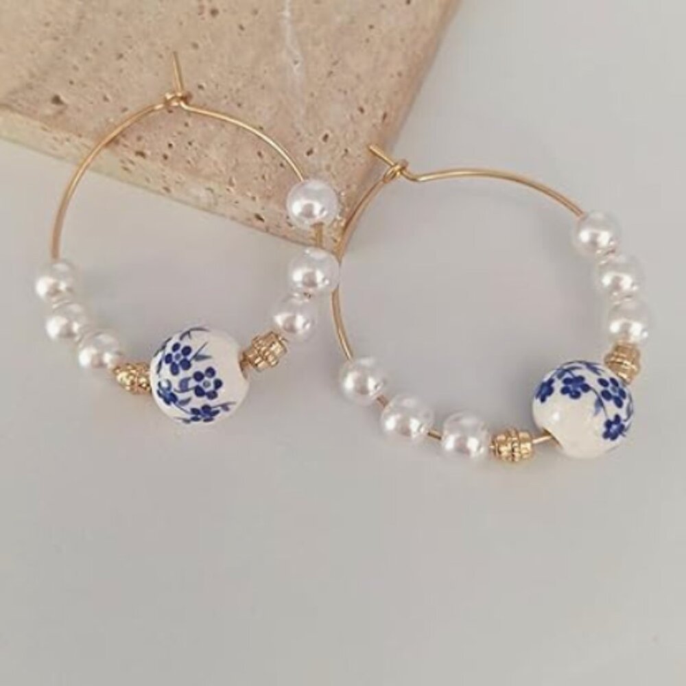 Blue & White Floral Pearl with gold huggie hoop dangle earrings 💙🤍